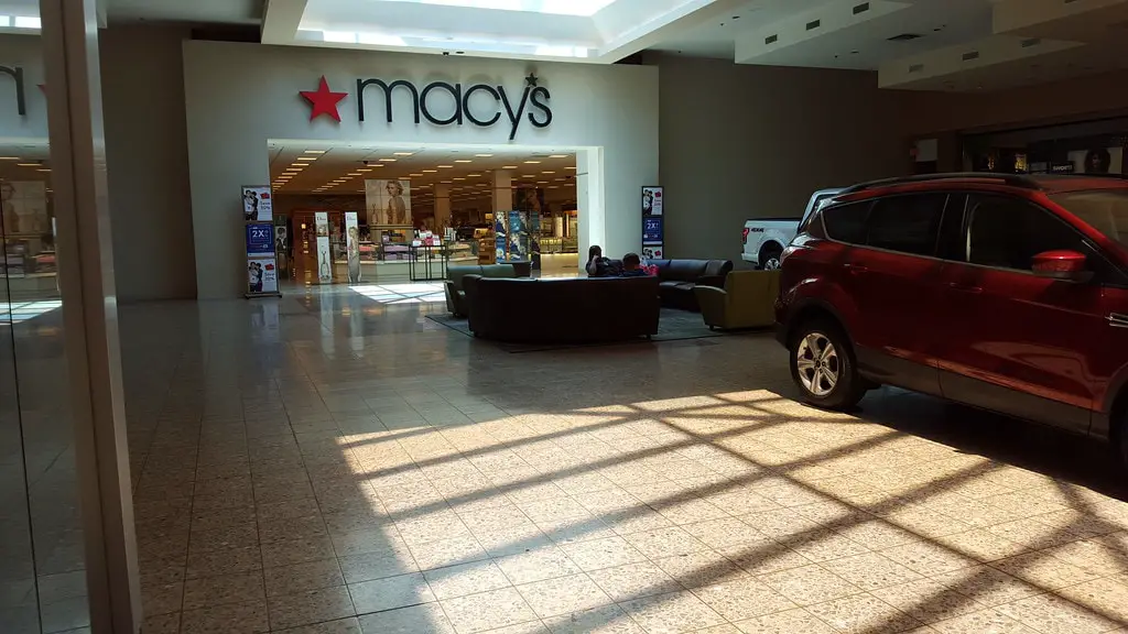 Macy's - Eastland Mall Evansville, IN