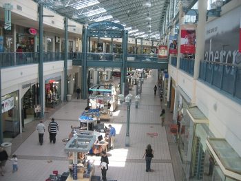 Why MainPlace Mall in Santa Ana, CA, is the Place to Be