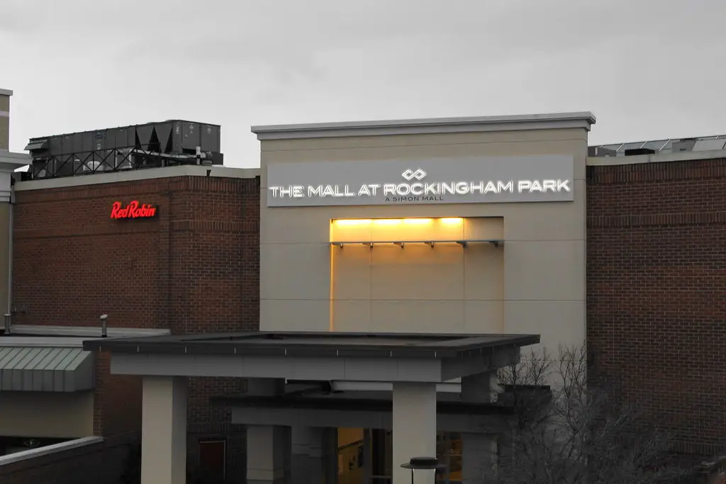 Mall at Rockingham Park