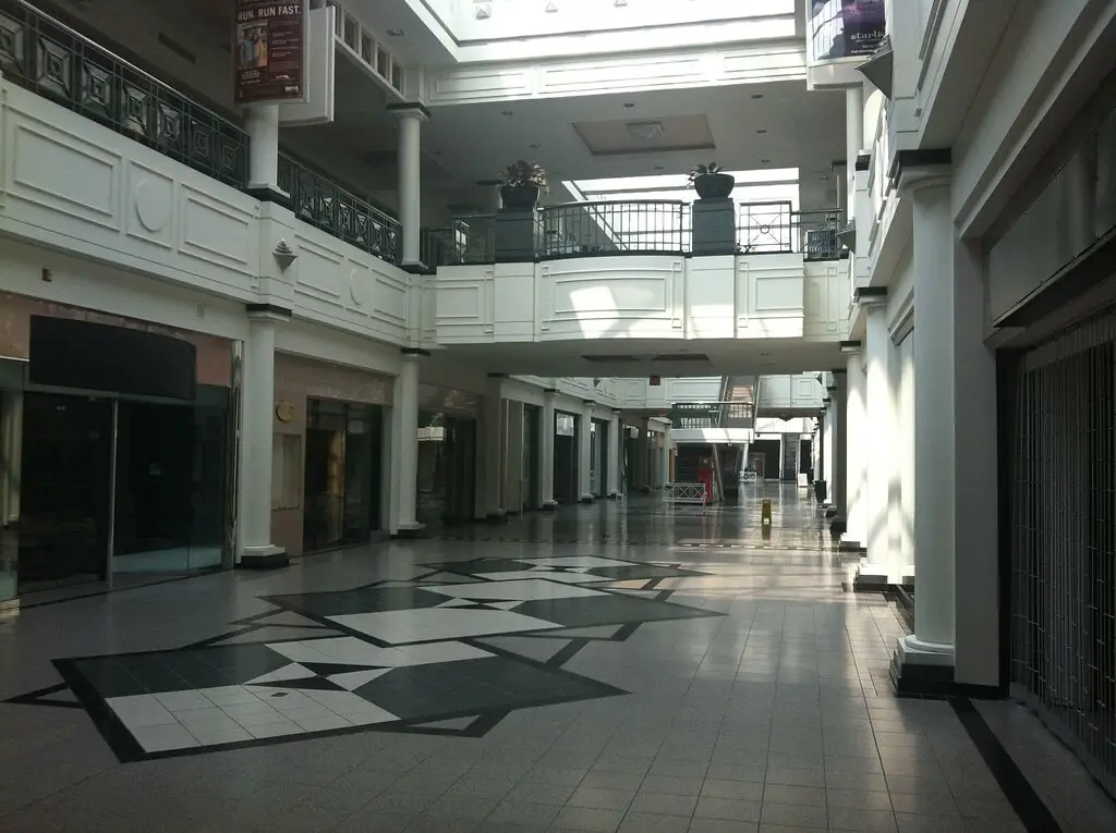 Nanuet Mall