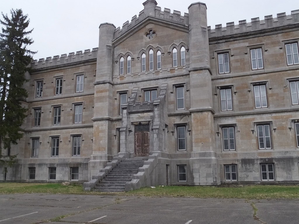 Addiction, Madness, and Decay: The Story of New York State Inebriate Asylum in Binghamton, NY 12 New York State Inebriate Asylum