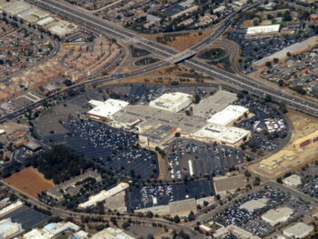 NewPark Mall in Newark, CA: From 1980 to Now