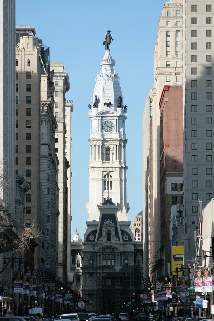 Philadelphia City Hall Penn Statue