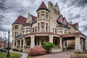 Quincy Museum in Quincy, Illinois - Richard F. Newcomb House