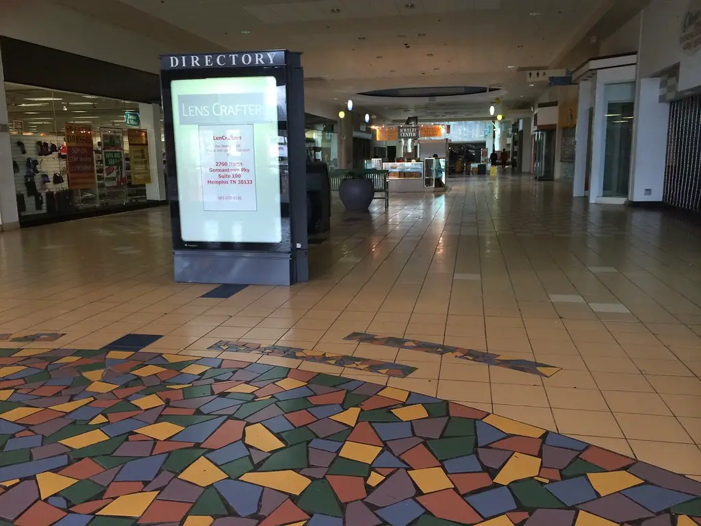 Raleigh Springs Mall