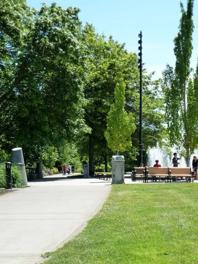 Best tourist attractions in Corvallis Riverfront Commemorative Park walk