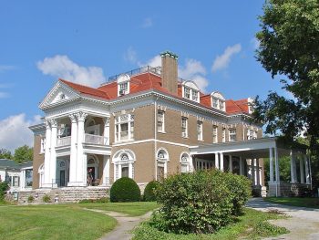 How Rockcliffe Mansion Became Hannibal, MO’s Timeless Landmark
