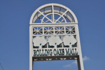 Uncover the Hidden Secrets of Rolling Oaks Mall in San Antonio, TX