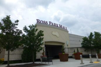 Ross Park Mall Pittsburgh