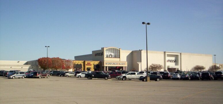 How Sandusky Mall in Sandusky, OH, Keeps Reinventing Itself