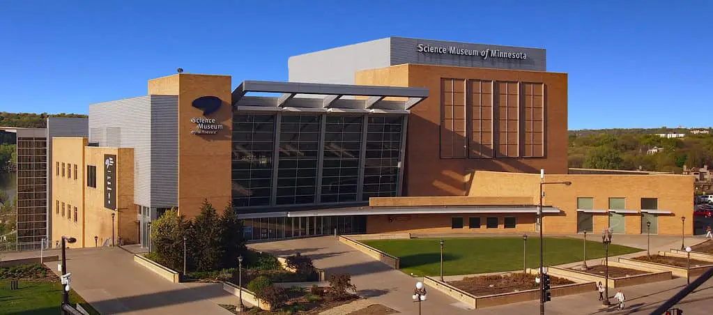 Science Museum of Minnesota front