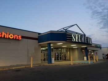 Selma Mall in Selma, AL: The Sad Reality of a Dying Retail Icon