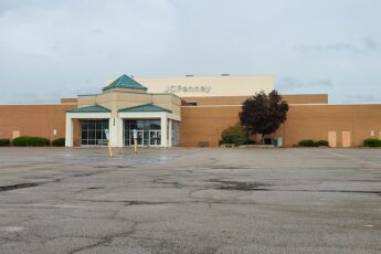 Shenango Valley Mall