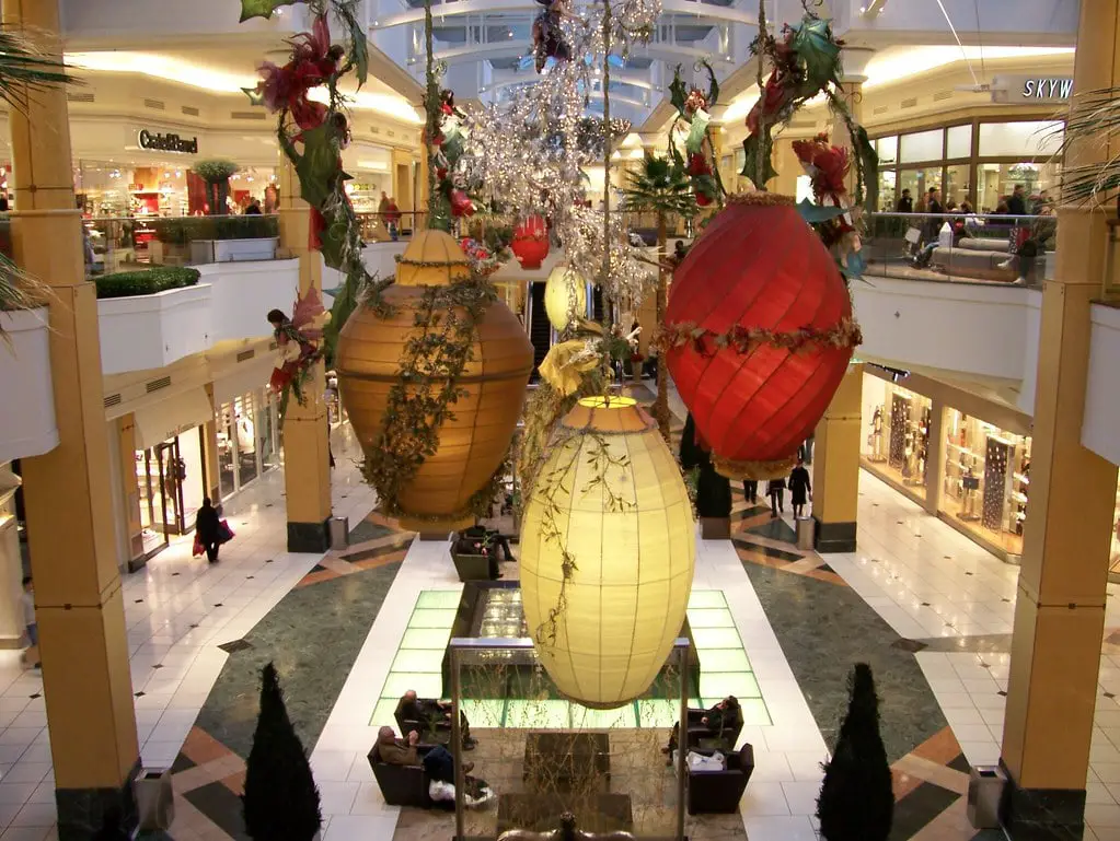 GORGEOUS indoor mall! - Review of Somerset Collection, Troy, MI