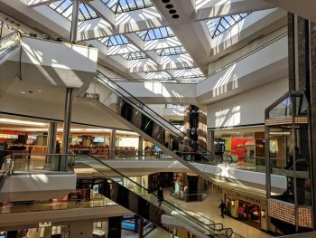 Stamford Town Center Mall in Stamford, CT: Where Did All the Shoppers Go?