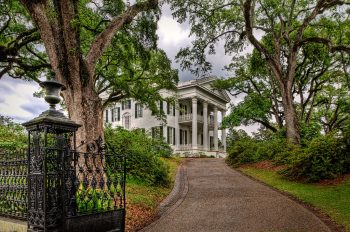 Stanton Hall: Portal to the Antebellum South in Natchez, MS