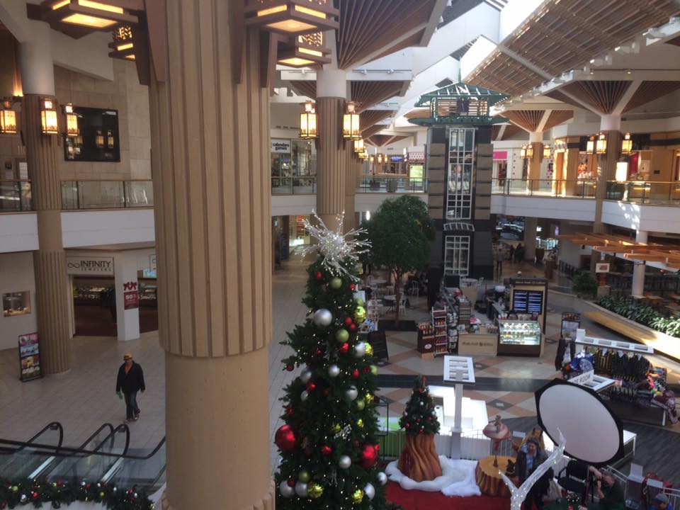 Stratford Square Mall