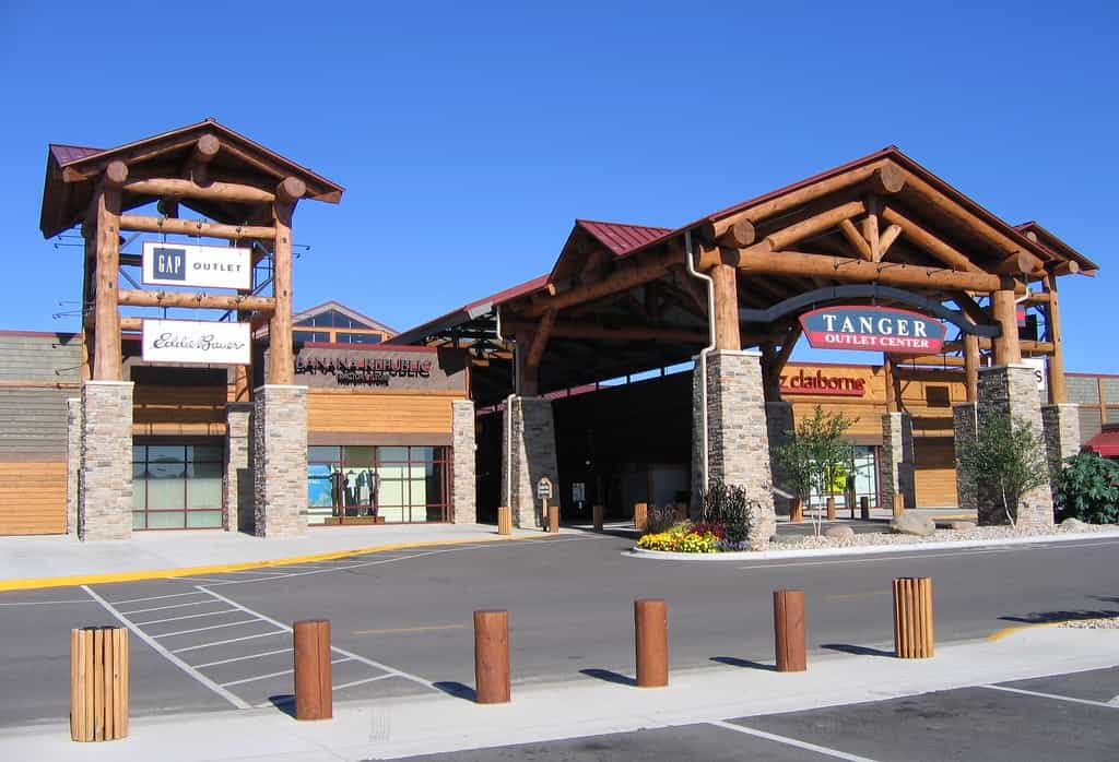 Tanger Outlet Center