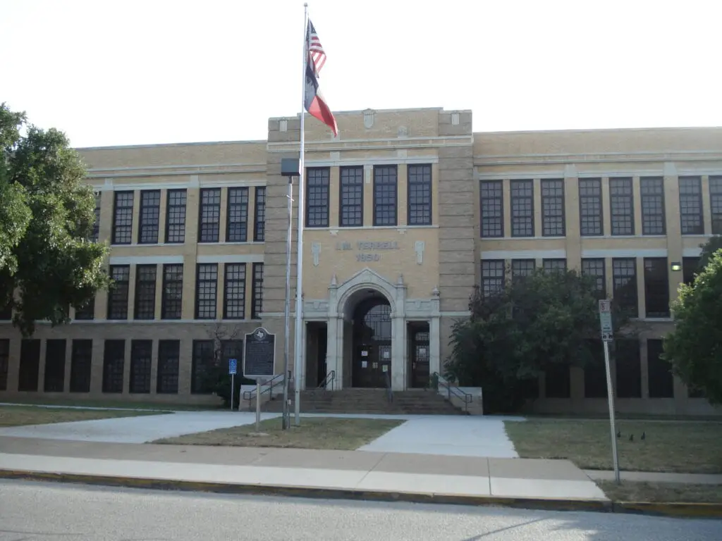 Terrell High School in Fort Worth