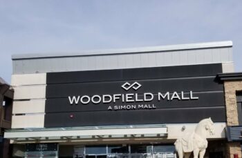 Inside Woodfield Mall: Schaumburg, IL’s Haven of Shopping and Entertainment