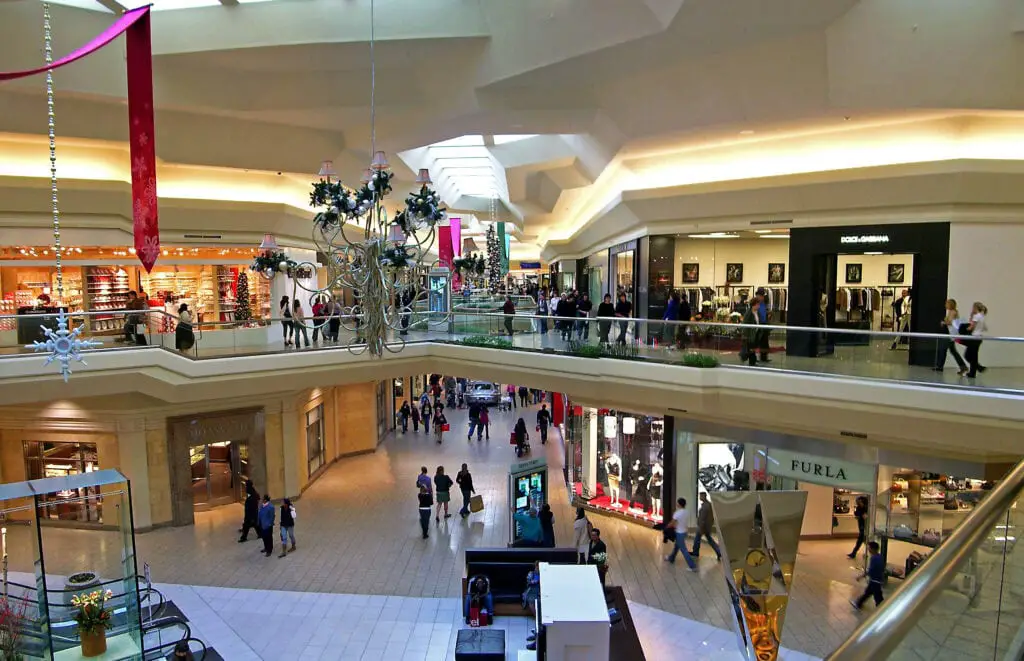 Rockaway Townsquare In Rockaway, NJ: The Region's Best Mall ...