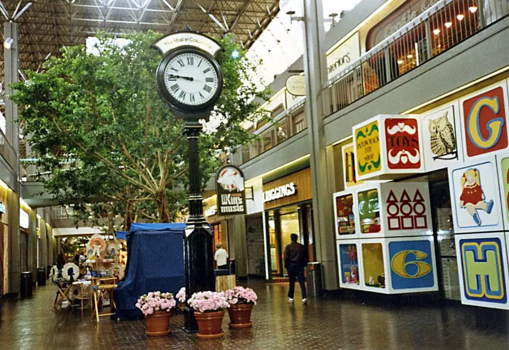 The Mall in Columbia 1979