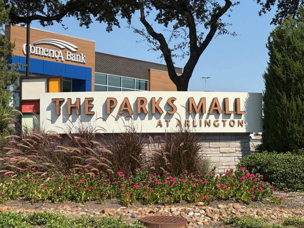 The Parks Mall at Arlington Entrance Sign