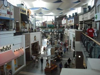 The Streets at Southpoint Mall, Durham, NC: Merging Tradition with Modernity