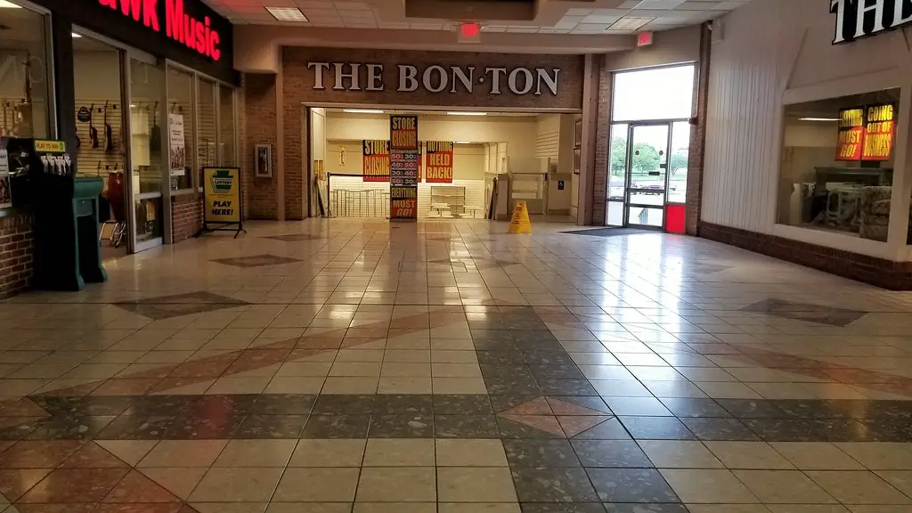 Bon Ton - Westgate Mall Bethlehem, PA