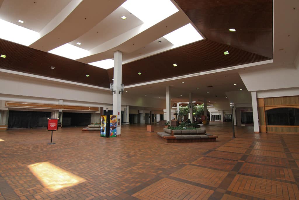 Westland Mall Space