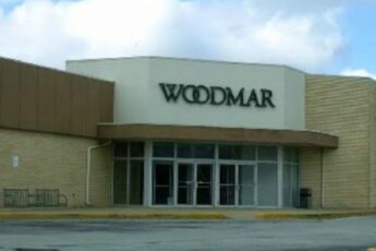 Woodmar Mall